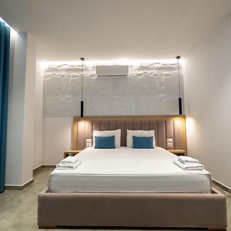Monel Hotel Ксаміл Екстер'єр фото