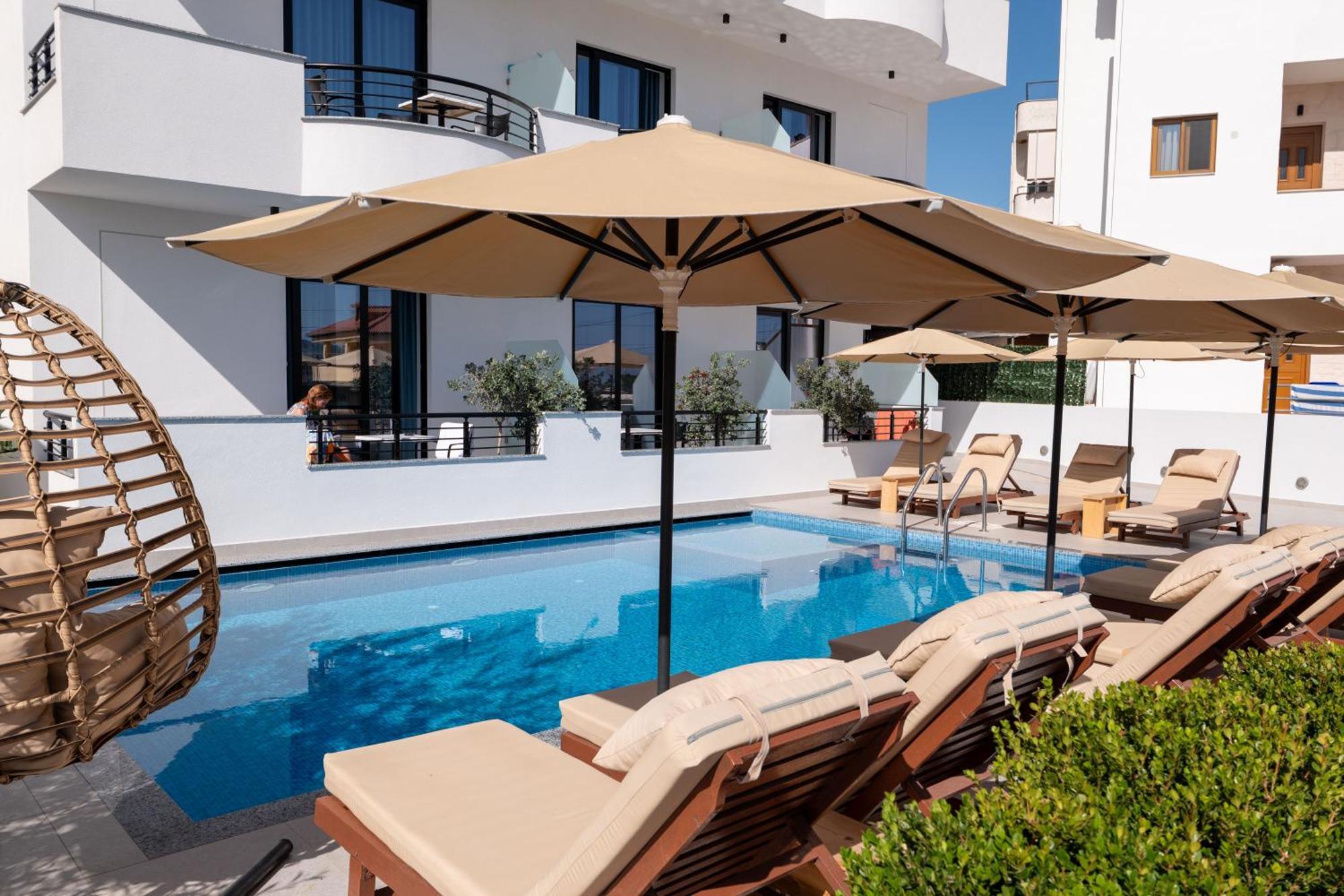 Monel Hotel Ксаміл Екстер'єр фото