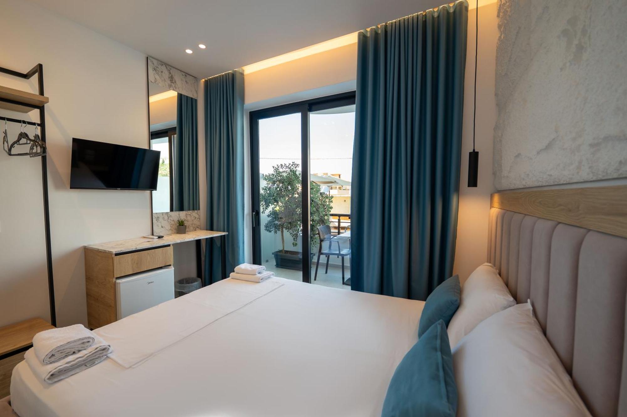 Monel Hotel Ксаміл Екстер'єр фото